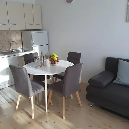 Apartment Sunshine Sovlje Tribunj (Sibenik-Knin)