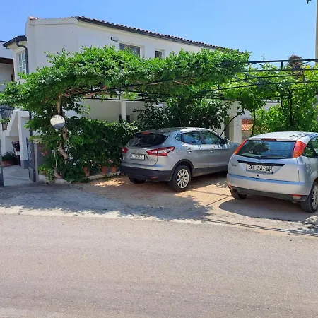 Apartment Sunshine Sovlje