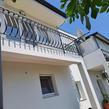 Sunshine Sovlje Apartment Tribalj