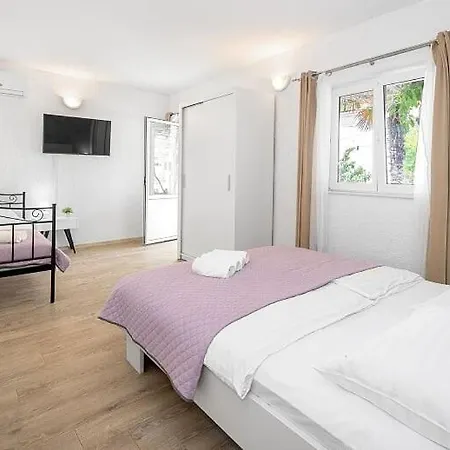Sunshine Sovlje Apartman *